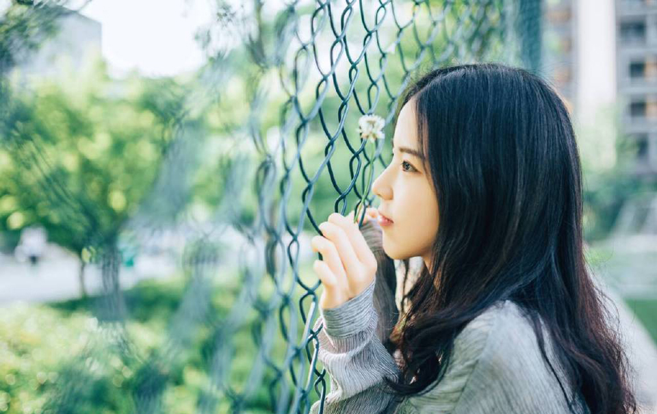 “你们……”刘璝颤抖着指着两人，又看了看孟达，一时间，不知道该说什么。